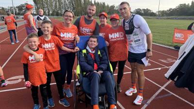 Epic challenge gets perfect start for Sir Kevin and team